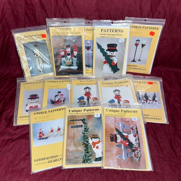 Lot Of 13 Christmas Craft/Pattern Packets Woodworking Carpentry Painting - Picture 1 of 5